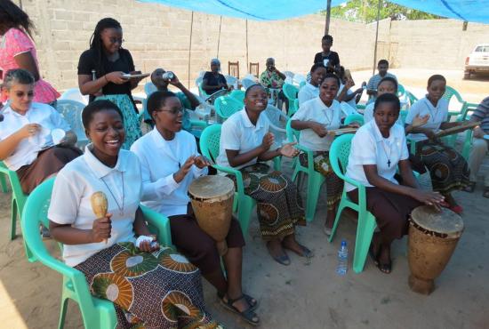 Abenoada a nova casa dos Missionrios Claretianos em Nampula - Moambique - 11.12.2014